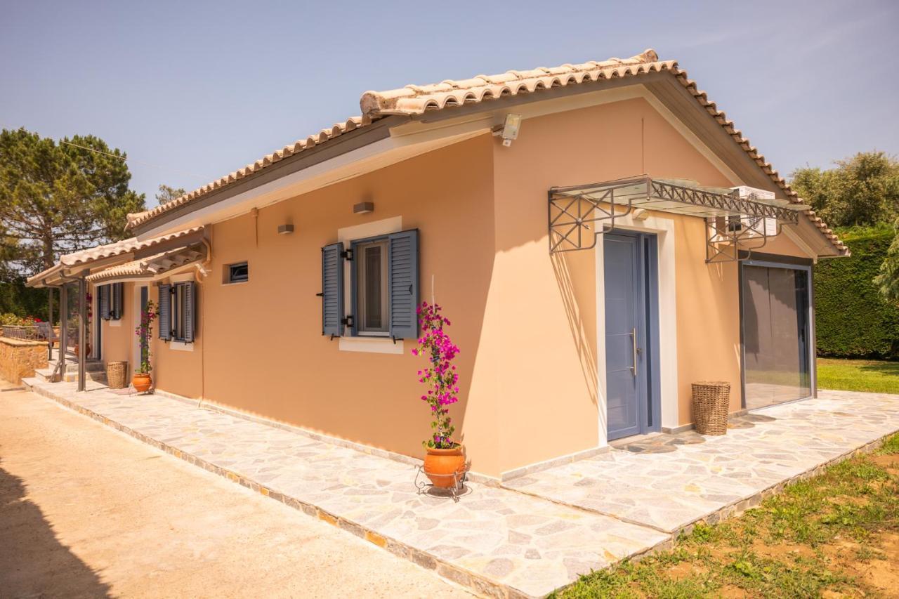 Kourouta Villas Amaliada ภายนอก รูปภาพ